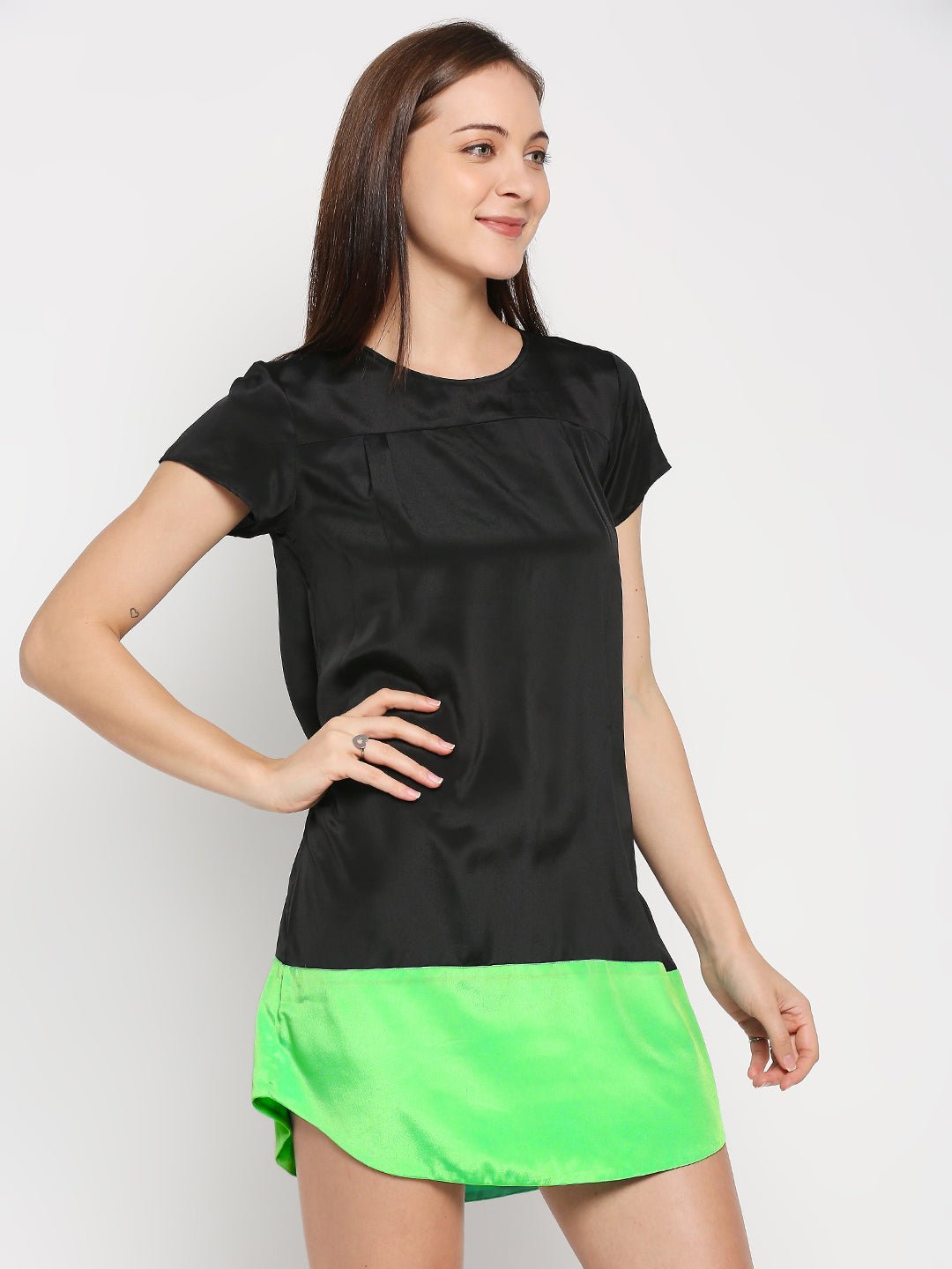 Black T-Shirt Dress - AaliyaIndia