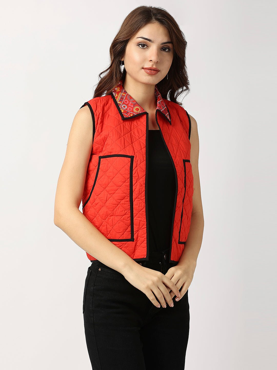 Red Cotton Sleeveless Quilted Jacket With Printed Collar - AaliyaIndia